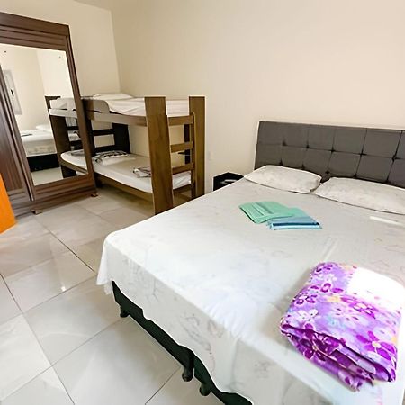 104 - Apartamento Completo Para Ate 7 Hospedes Patos de Minas Zewnętrze zdjęcie