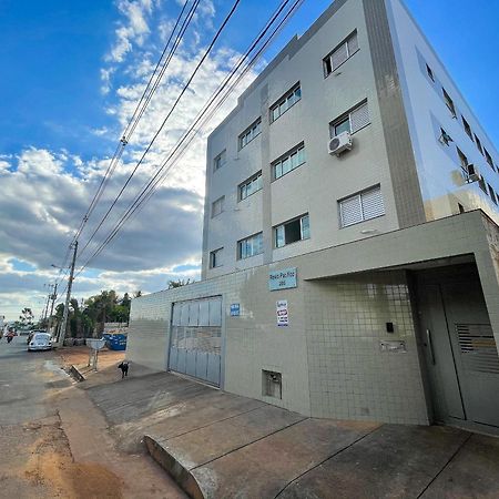104 - Apartamento Completo Para Ate 7 Hospedes Patos de Minas Zewnętrze zdjęcie
